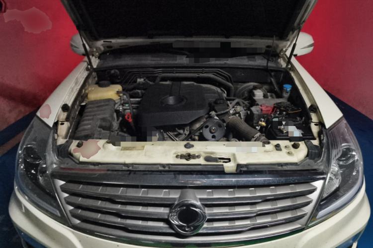 Used SsangYong Rexton W 2014 2.0T Four-Wheel Drive Luxury Navigation Version with 5 Seats Engine Bay