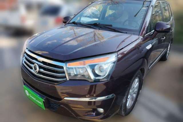 Used SsangYong Rodius 2014 2.0T Diesel Two-Wheel Drive Luxury Navigation Edition