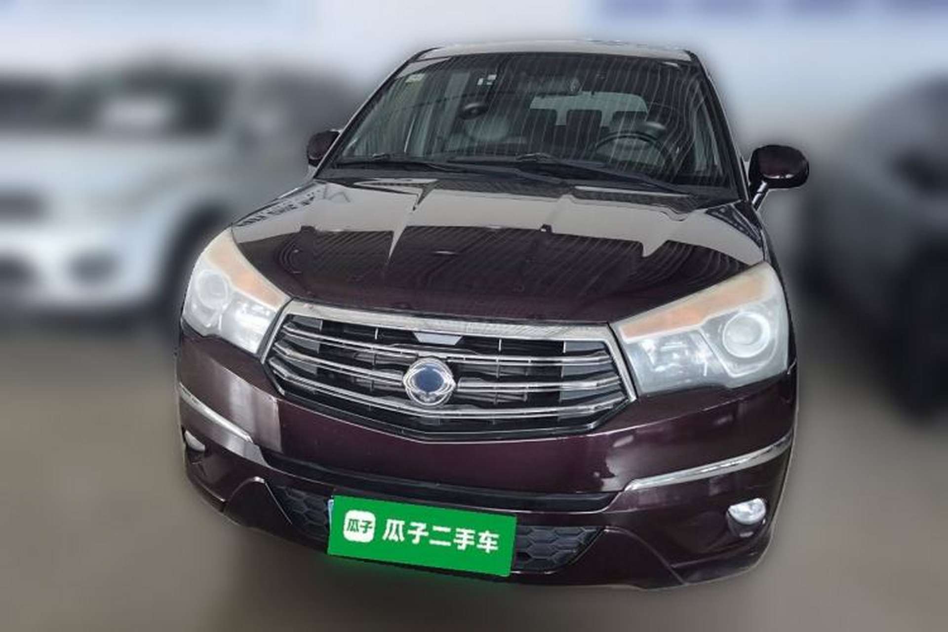 Used SsangYong Rodius 2014 2.0T Diesel Two-Wheel Drive Luxury Navigation Edition Front