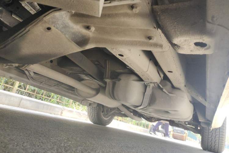 Used SsangYong Rodius 2014 2.0T Diesel Two-Wheel Drive Elite Navigation Edition Chassis Front Left