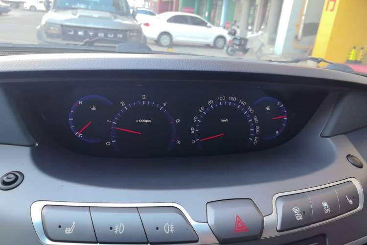 Used SsangYong Rodius 2014 2.0T Diesel 4x4 Luxury Navigation Edition Instrument Cluster