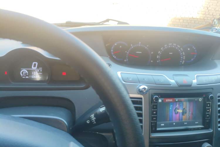 Used SsangYong Rodius 2014 2.0T Diesel 4x4 Luxury Navigation Edition Instrument Cluster
