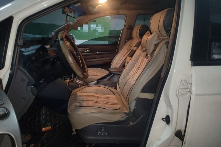 Used SsangYong Rodius 2014 2.0T Diesel Two-Wheel Drive Luxury Navigation Edition Left Front Seat