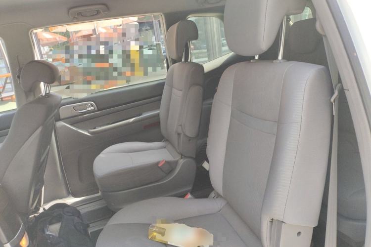 Used SsangYong Rodius 2014 2.0T Diesel Two-Wheel Drive Elite Navigation Edition Left Rear Seat