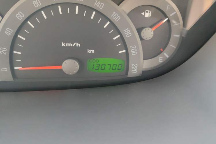 Used SsangYong Rodius 2014 2.0T Diesel Two-Wheel Drive Elite Navigation Edition Odometer Close Up