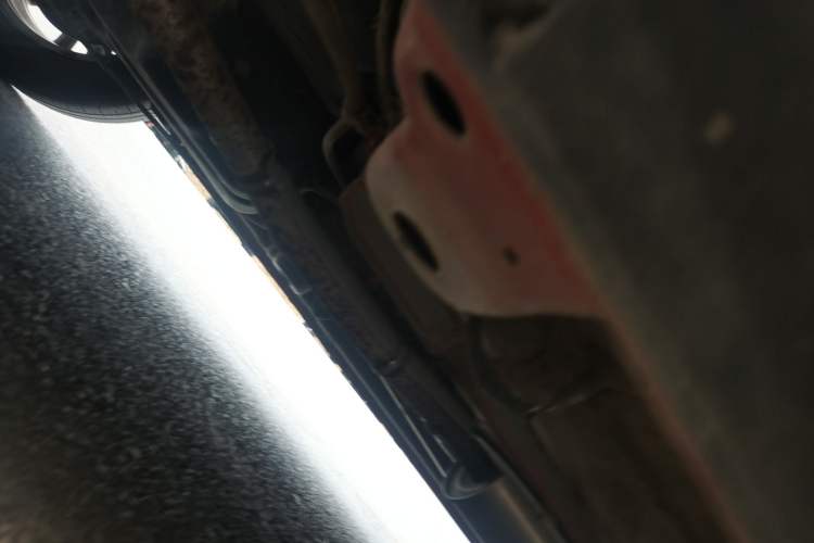 Used SsangYong Tivolan 2015 1.6L Automatic Two-Wheel Drive Zhi Chun Edition Chassis Rear Right