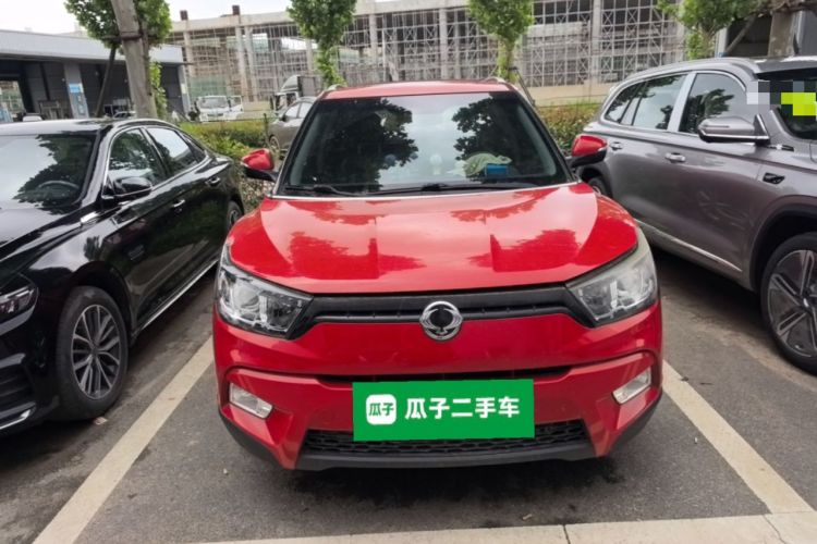 Used SsangYong Tivolan 2015 1.6L Automatic Two-Wheel Drive YARiS L Version Front