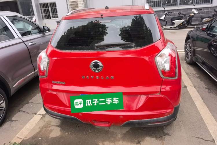 Used SsangYong Tivolan 2015 1.6L Automatic Two-Wheel Drive YARiS L Version Rear