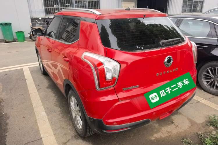 Used SsangYong Tivolan 2015 1.6L Automatic Two-Wheel Drive YARiS L Version Rear Left 45 Deg