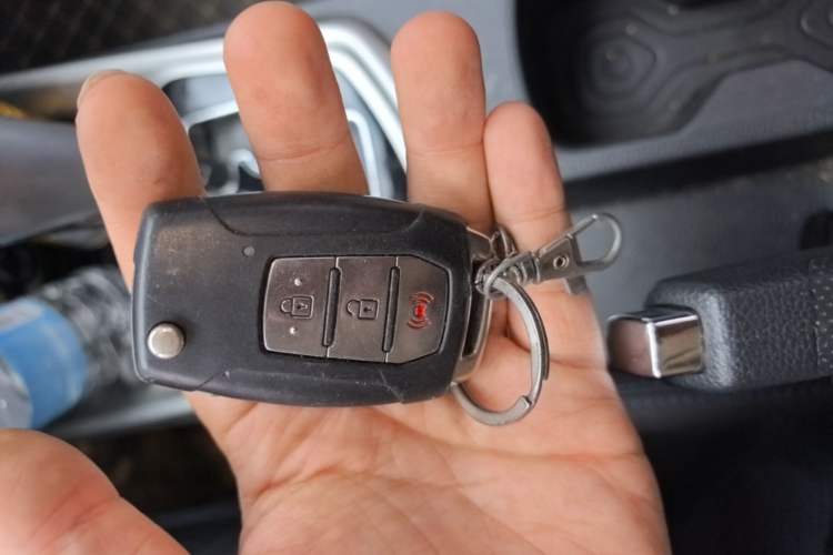 Used SsangYong Tivolan 2015 1.6L Automatic Two-Wheel Drive YARiS L Version Vehicle Key