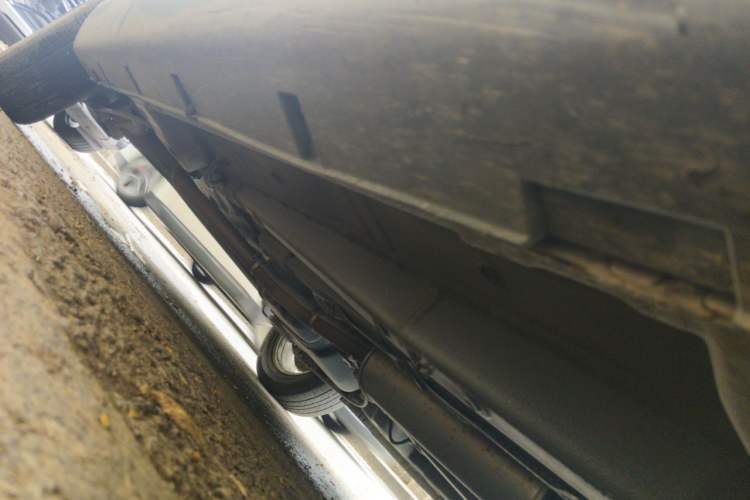 Used SsangYong Tivolan 2015 1.6L Automatic Two-Wheel Drive Zhi Chun Edition Chassis Front Right
