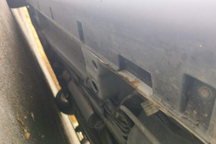 Used SsangYong Tivolan 2015 1.6L Automatic Two-Wheel Drive Zhi Chun Edition Chassis Rear Left