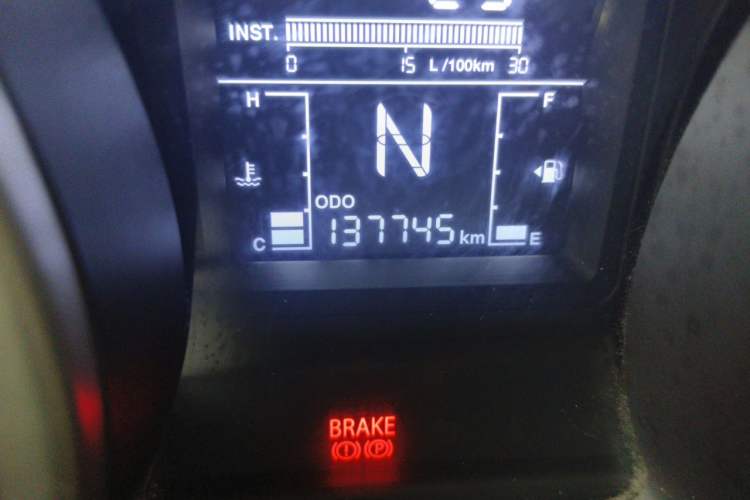 Used SsangYong Tivolan 2015 1.6L Automatic Two-Wheel Drive Zhi Chun Edition Odometer Close Up