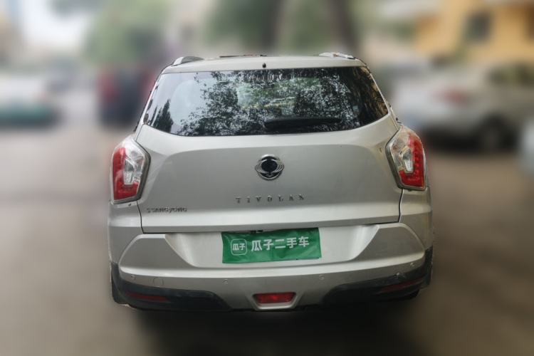 Used SsangYong Tivolan 2015 1.6L Automatic Two-Wheel Drive Zhi Chun Edition Rear
