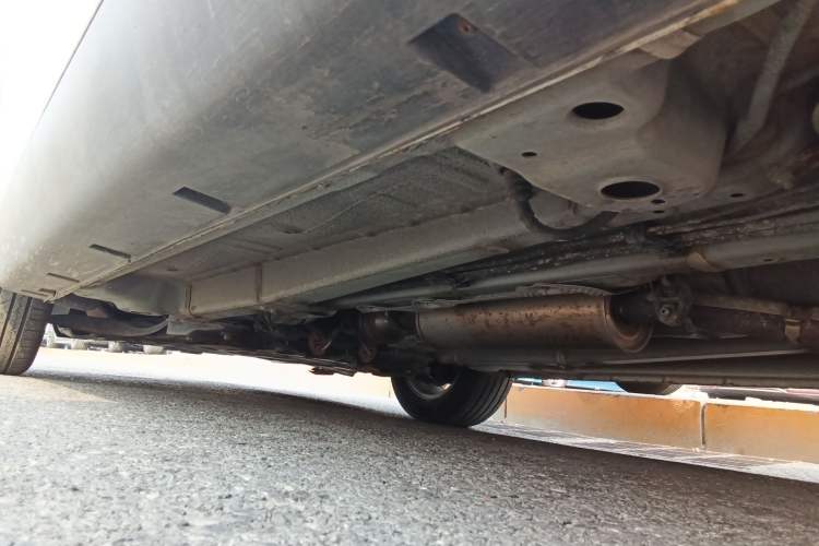Used SsangYong Tivolan 2015 1.6L Automatic Two-Wheel Drive ZhiShang Edition Chassis Rear Left