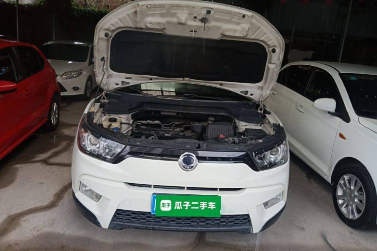 Used SsangYong Tivolan 2015 1.6L Automatic Two-Wheel Drive Zhi Chun Edition Engine Bay