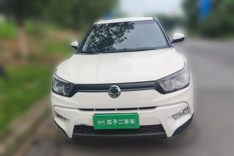 Used SsangYong Tivolan 2015 1.6L Automatic Two-Wheel Drive ZhiShang Edition Front