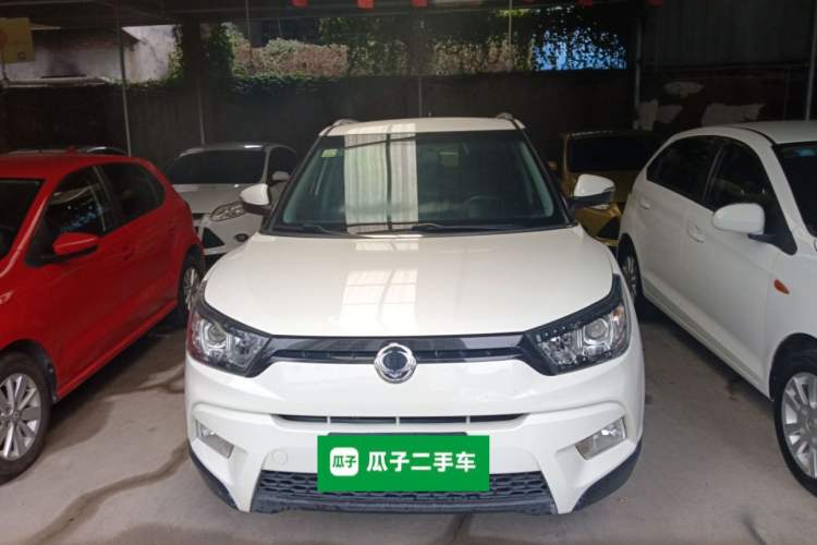 Used SsangYong Tivolan 2015 1.6L Automatic Two-Wheel Drive Zhi Chun Edition Front