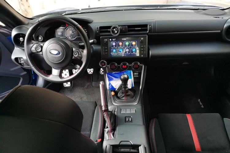 Used Subaru BRZ 2022 2.4L Manual Version Center Console