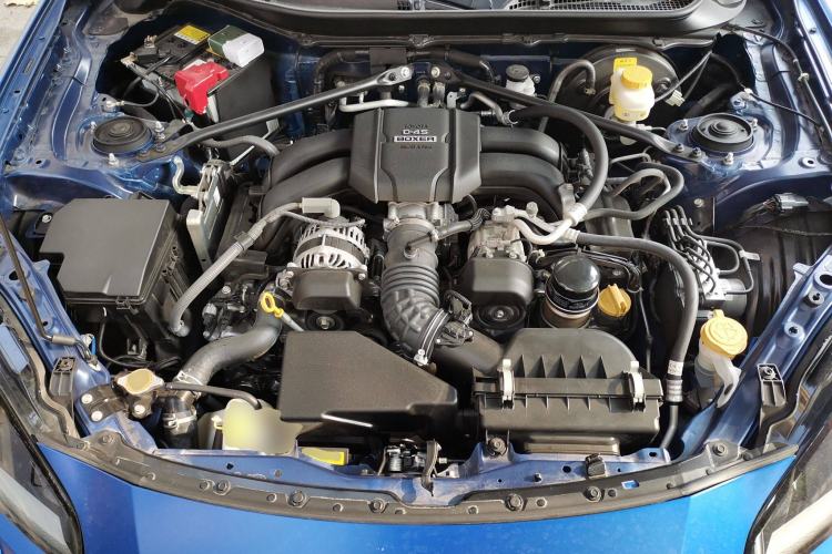 Used Subaru BRZ 2022 2.4L Manual Version Engine Bay