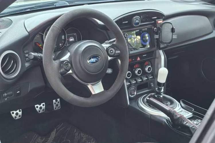 Used Subaru BRZ 2017 2.0i Manual Type-S Edition Interior 2
