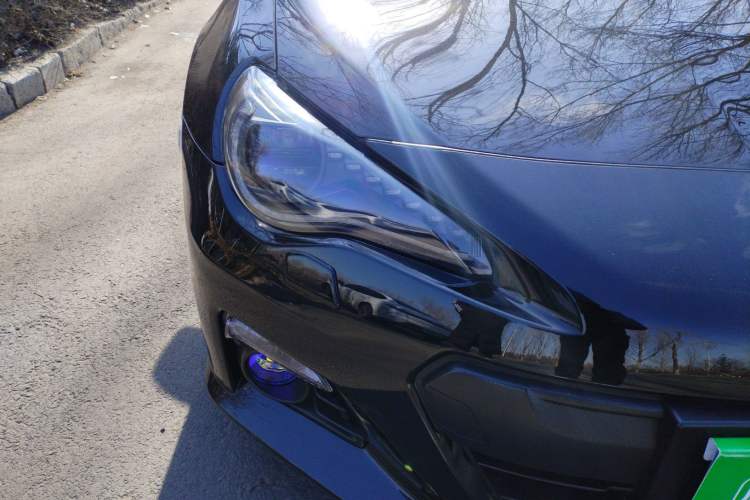 Used Subaru BRZ 2013 2.0i Manual Luxury Model Right Front Headlight