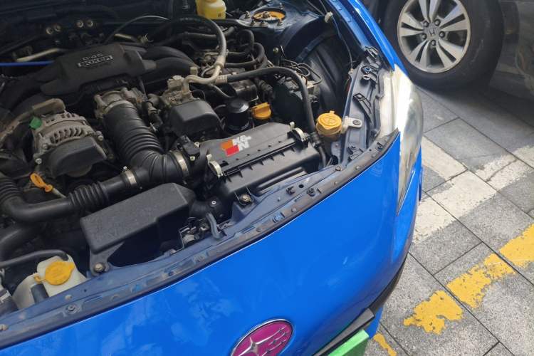 Used Subaru BRZ 2013 2.0i Automatic Luxury Model Engine Bay Left