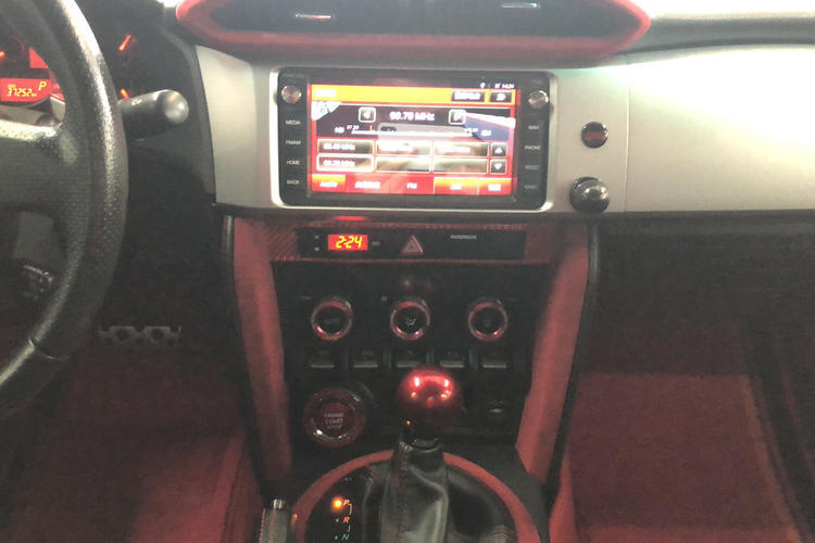 Used Subaru BRZ 2013 2.0i Automatic Luxury Model Audio And AC Panel