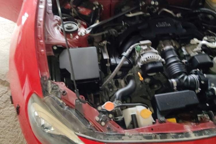 Used Subaru BRZ 2013 2.0i Automatic Luxury Model Engine Bay Right