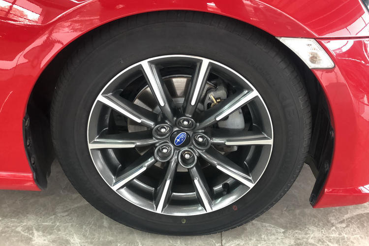 Used Subaru BRZ 2013 2.0i Automatic Luxury Model Right Front Wheel Hub