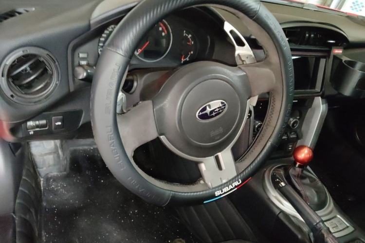 Used Subaru BRZ 2013 2.0i Automatic Luxury Model Steering Wheel