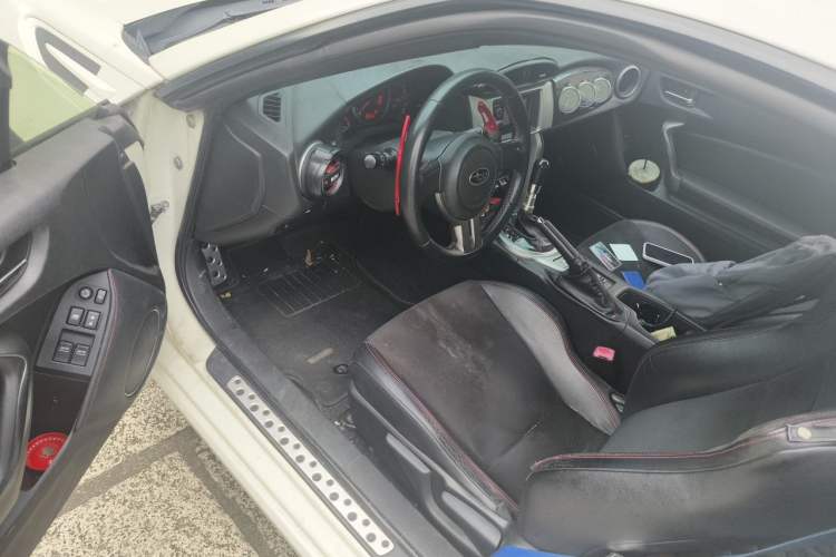 Used Subaru BRZ 2013 2.0i Automatic Luxury Model Driver Seat