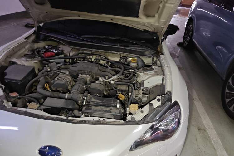Used Subaru BRZ 2013 2.0i Automatic Luxury Model Engine Bay Left