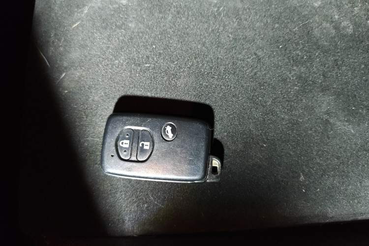 Used Subaru BRZ 2013 2.0i Automatic Luxury Model Vehicle Key