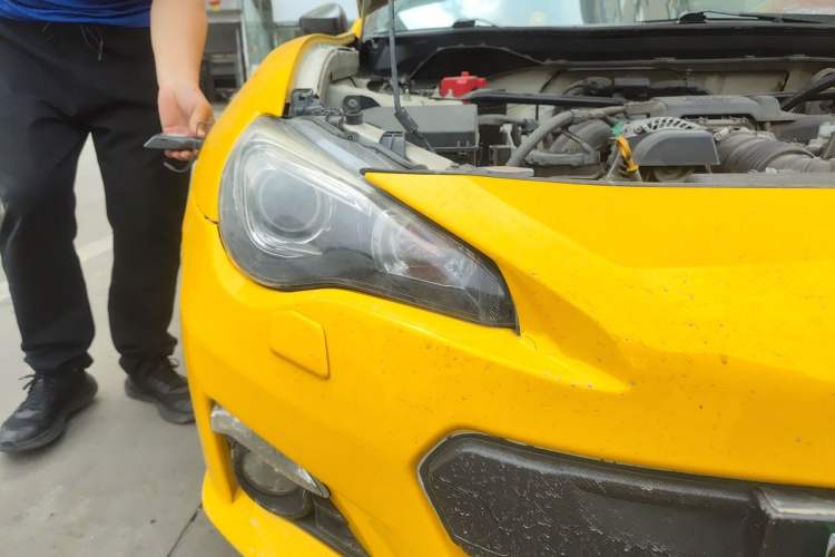 Used Subaru BRZ 2013 2.0i Automatic Luxury Model Right Front Headlight