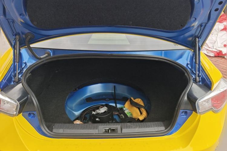 Used Subaru BRZ 2013 2.0i Automatic Luxury Model Trunk