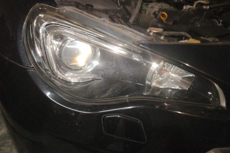 Used Subaru BRZ 2015 2.0i Manual Model Right Front Headlight