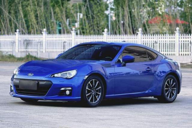 Used Subaru BRZ 2015 2.0i Manual Model