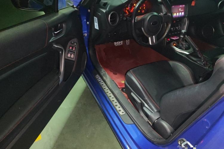 Used Subaru BRZ 2015 2.0i Automatic Model Driver Seat