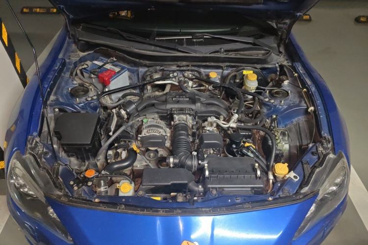 Used Subaru BRZ 2015 2.0i Manual Model Engine Bay