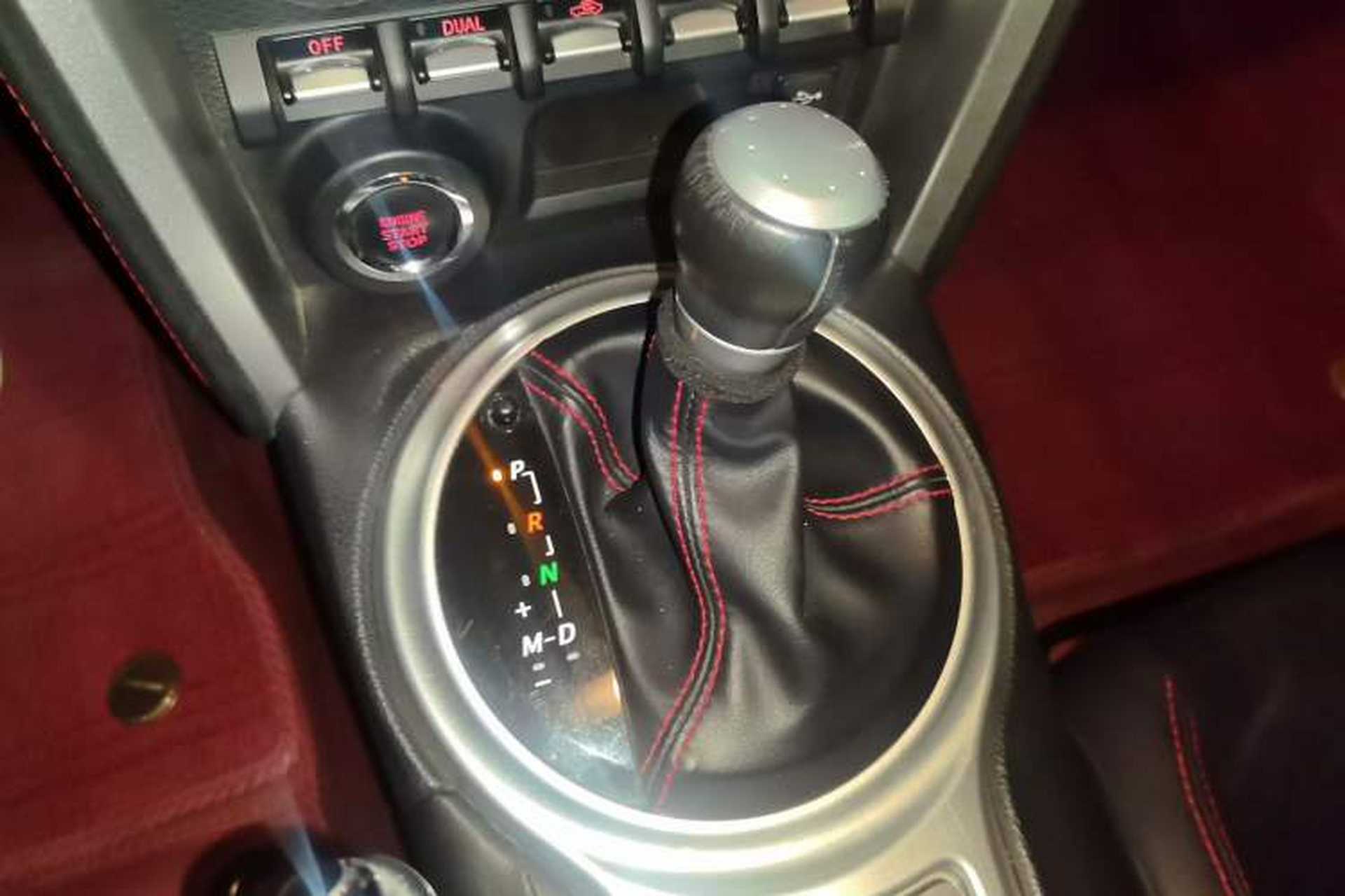 Used Subaru BRZ 2015 2.0i Automatic Model Gear Lever