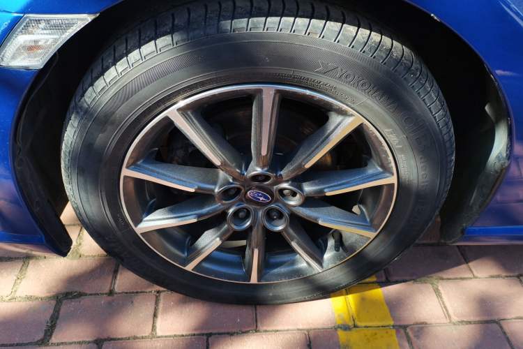 Used Subaru BRZ 2015 2.0i Automatic Model Left Front Wheel Hub
