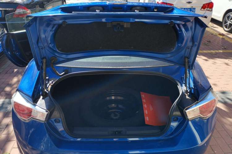 Used Subaru BRZ 2015 2.0i Automatic Model Trunk