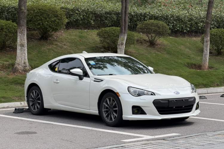 Used Subaru BRZ 2015 2.0i Manual Model Exterior 1