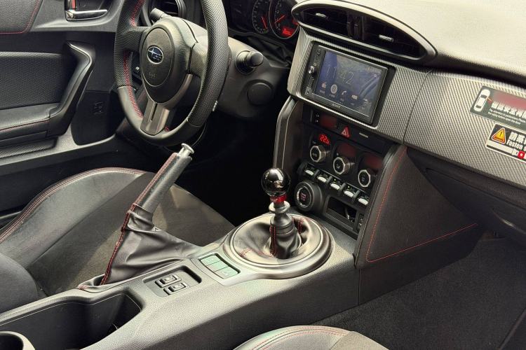 Used Subaru BRZ 2015 2.0i Manual Model Interior 3