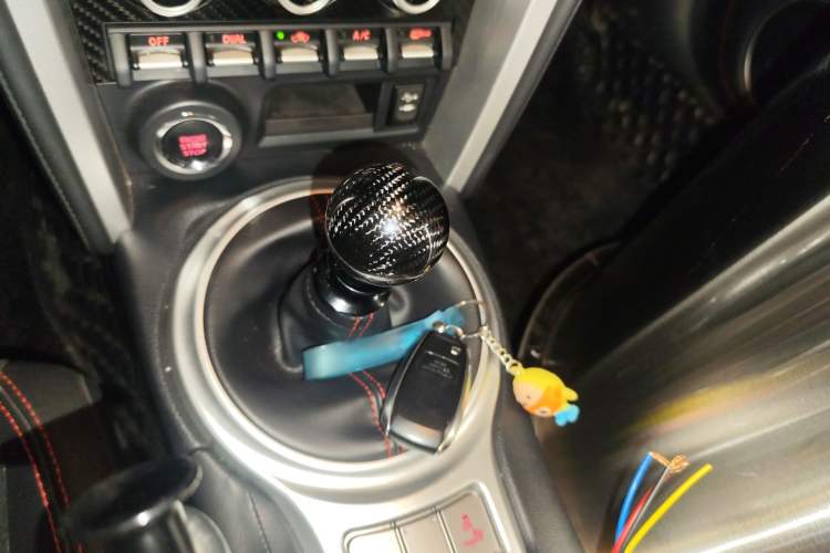 Used Subaru BRZ 2017 2.0i Manual Type-RS Edition Gear Lever