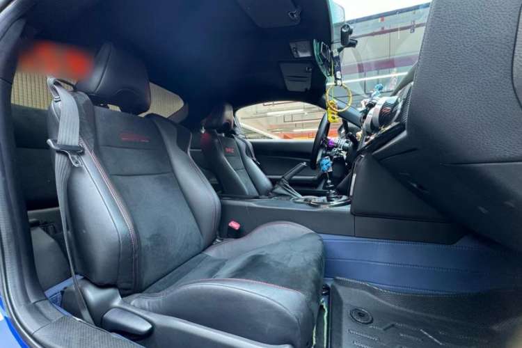 Used Subaru BRZ 2017 2.0i Manual Type-RS Edition Interior 12