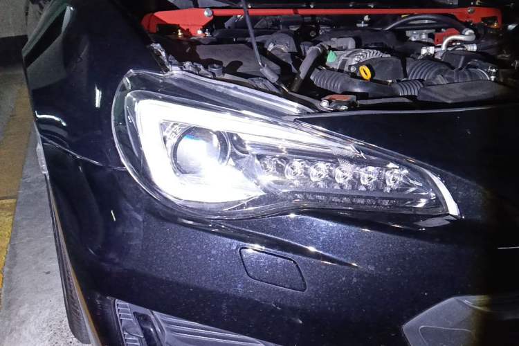 Used Subaru BRZ 2020 2.0L Manual Type-RS Edition Right Front Headlight