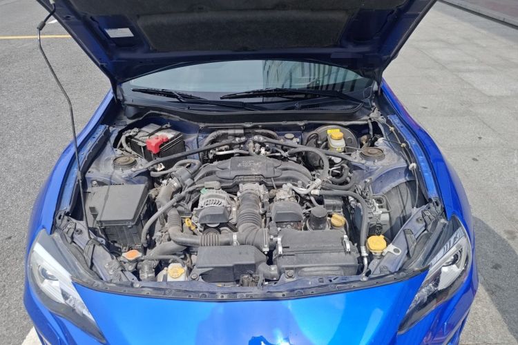 Used Subaru BRZ 2020 2.0L Manual Type-RS Edition Engine Bay