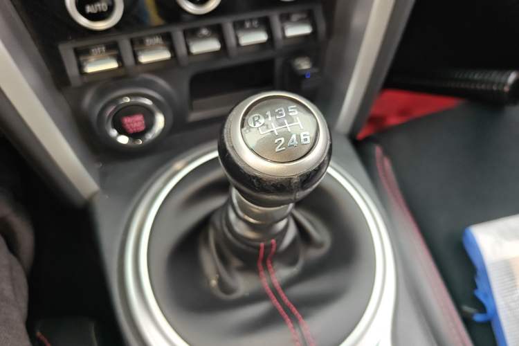 Used Subaru BRZ 2020 2.0L Manual Type-RS Edition Gear Lever